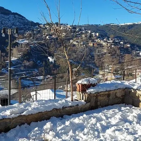 La Casa Varsani Anílion Esterno foto