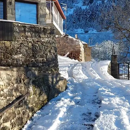 La Casa Varsani Anílion Esterno foto