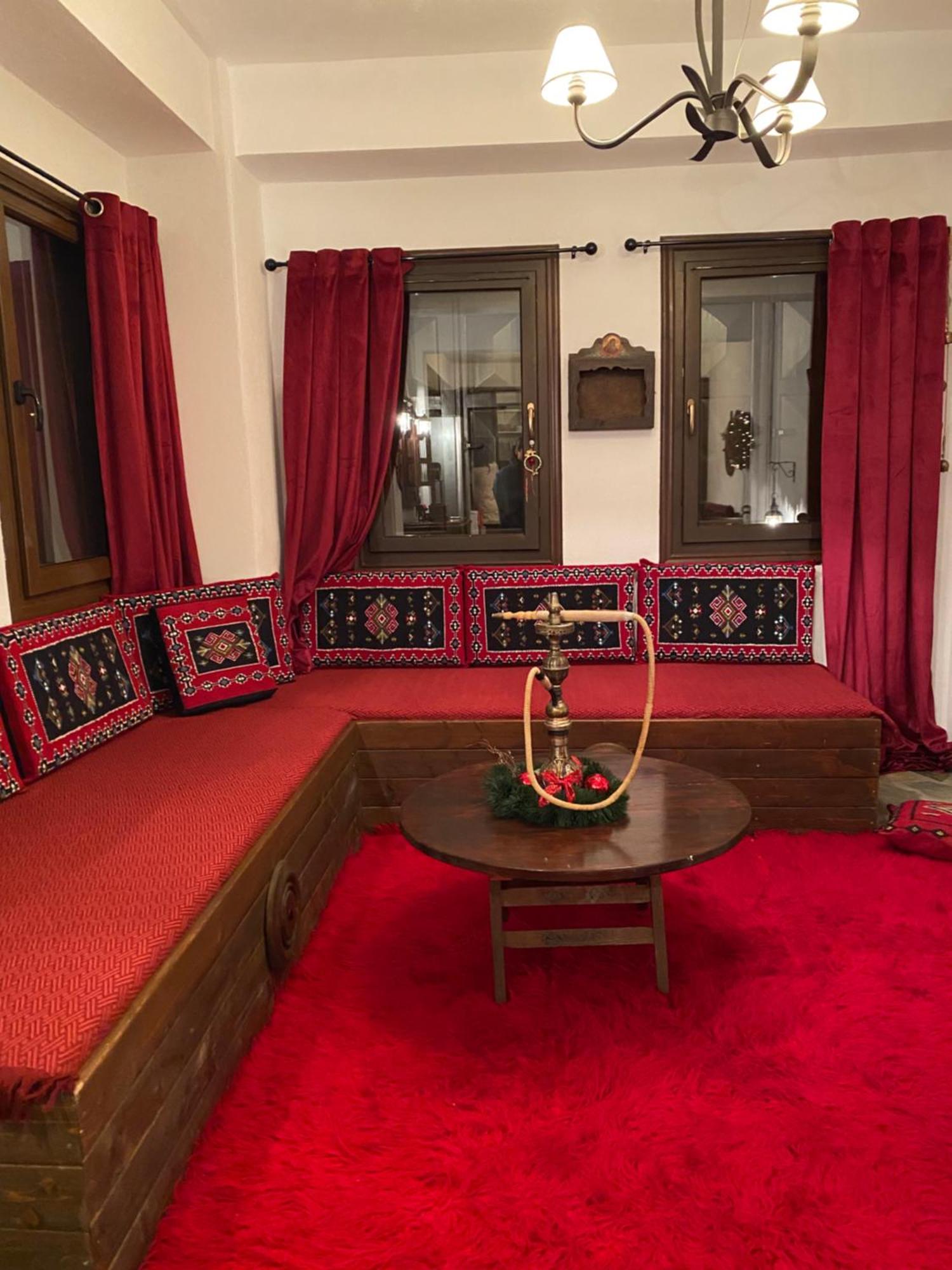 La Casa Varsani Holiday home