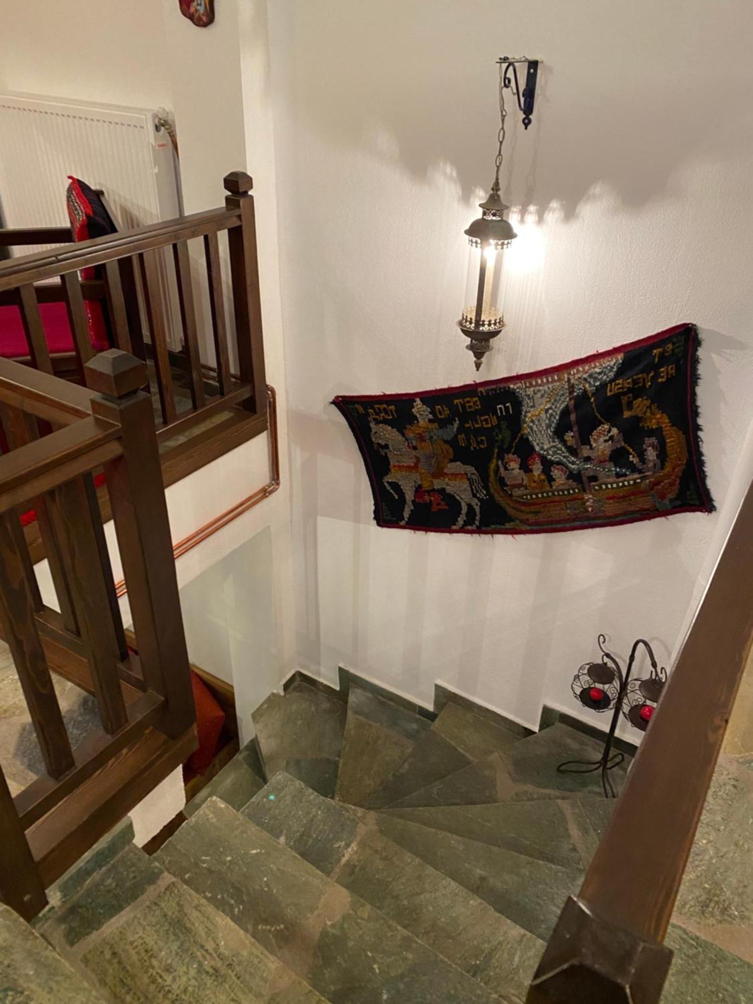 La Casa Varsani *